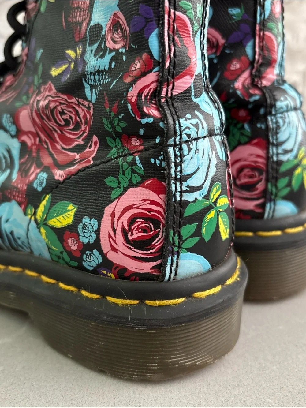 Dr Martens 1460 8 hole pascal rose Floral skull Fantasy pink boots EU 36 US 5